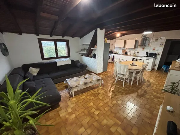 Appartement T4 de 110 m² - Grand balcon - Garage - Le Fousseret