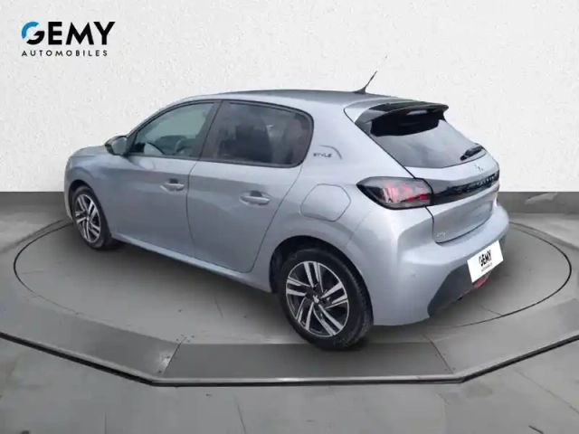 Peugeot 208 puretech 75 s&amp;s bvm5 — photo 7