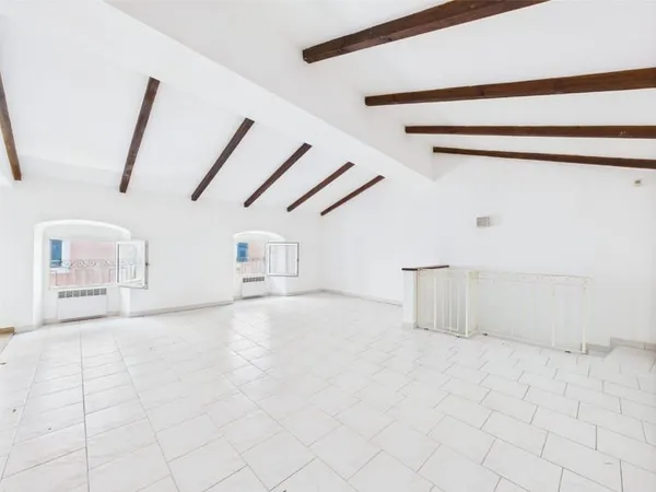 Appartement 5 pièces 107 m²