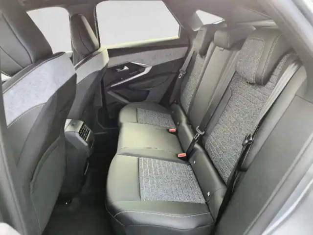 Peugeot 3008 hybrid 145 e-dcs6 — photo 72
