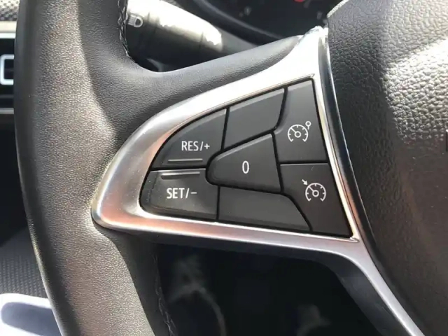 Dacia Sandero sce 65 — photo 23