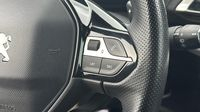 Peugeot 3008 1.5 BlueHDi 130ch S&S GT EAT8 — photo 17