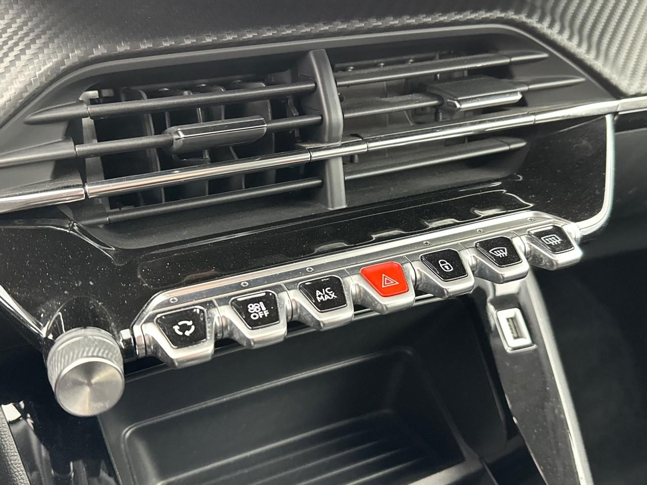 Peugeot 2008 puretech 100 s&s bvm6 active — photo 28