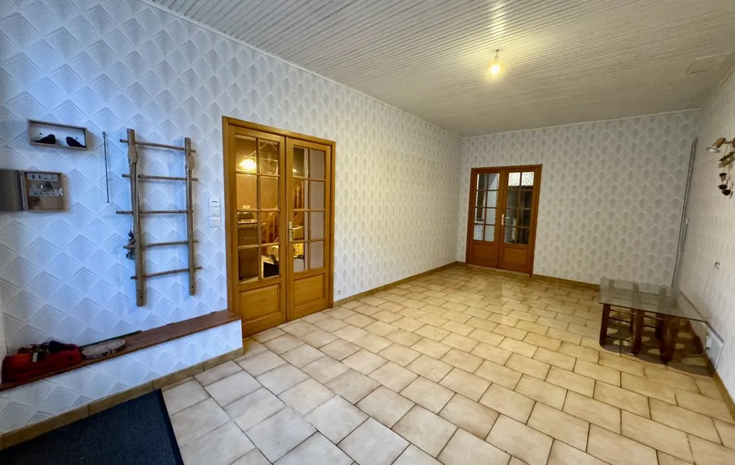 Photo 3