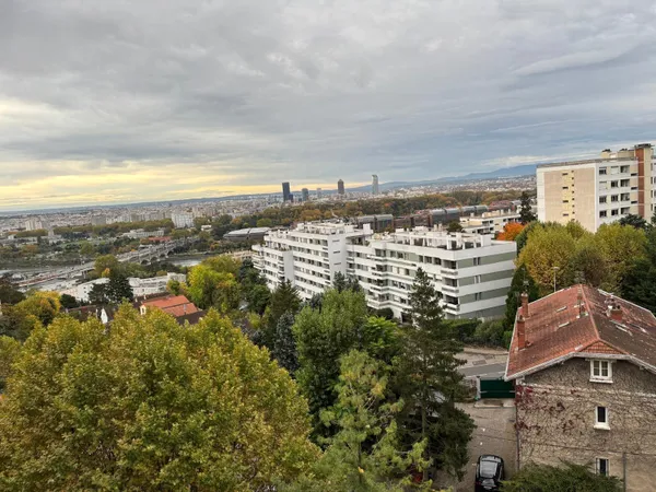 APPARTEMENT T3 CALUIRE-ET-CUIRE