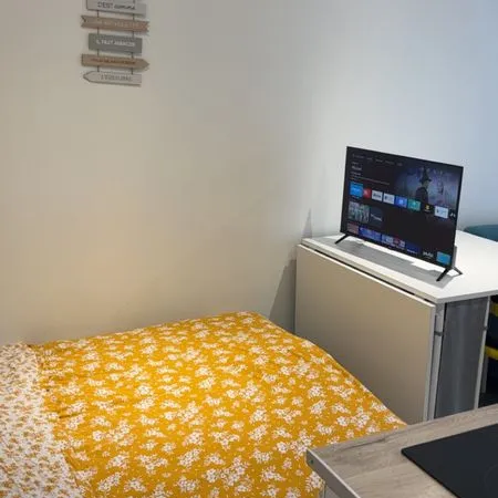 Studio entièrement meublé