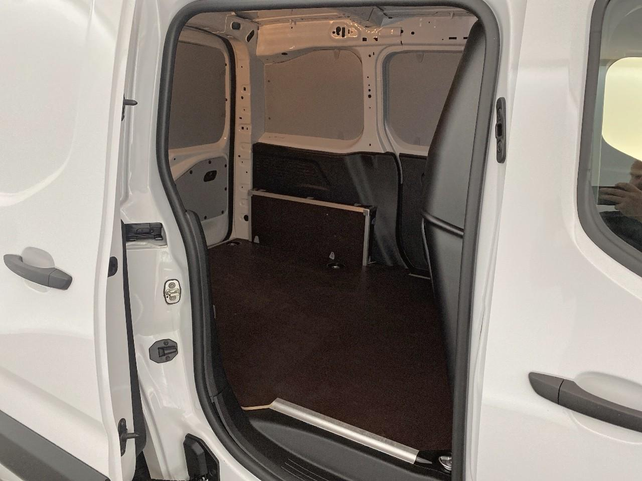 Citroën Berlingo van taille m 650kg bluehdi 100 s&s bvm6 — photo 10
