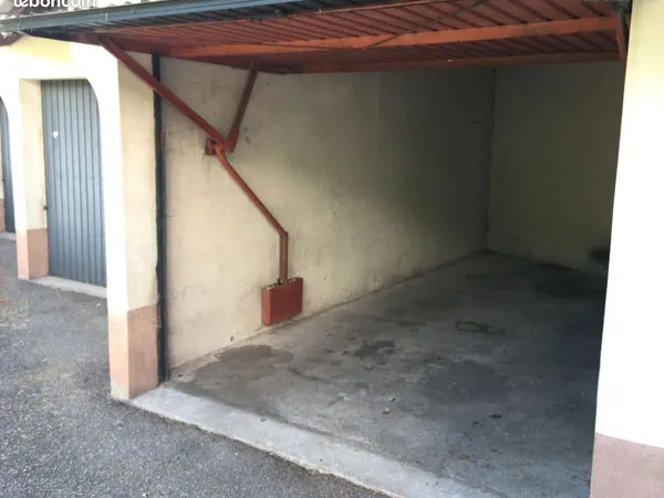 COLMAR - Garage sécurisé proche gare, hôpital, place Saint-Joseph et centre-ville