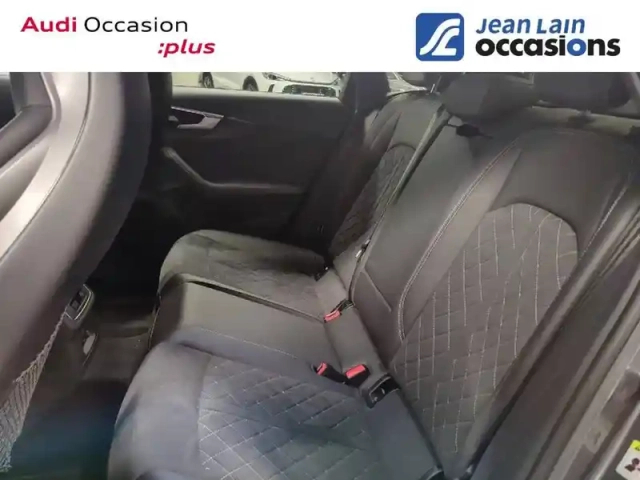 Audi A4 35 tfsi 150 s tronic 7 — photo 57