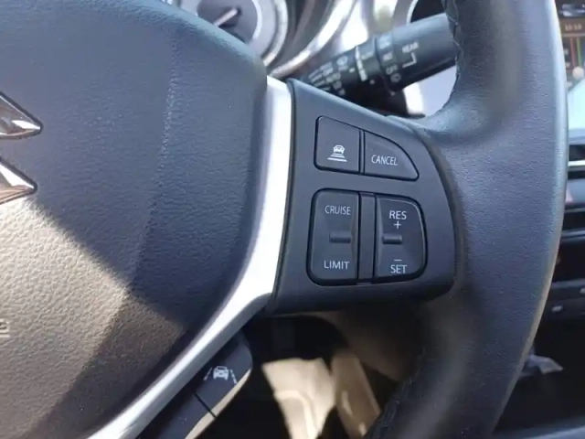 Suzuki Vitara 1.0 boosterjet — photo 23