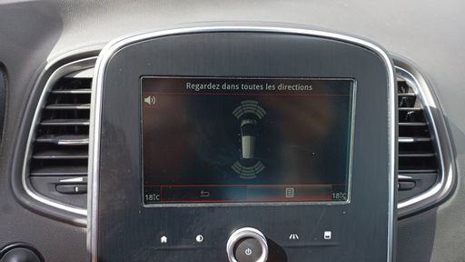 Renault Scenic 1.7 Blue dCi 120 EDC6 - Business – 2019 – 106796 km – Diesel – Boîte Automatique — photo 2