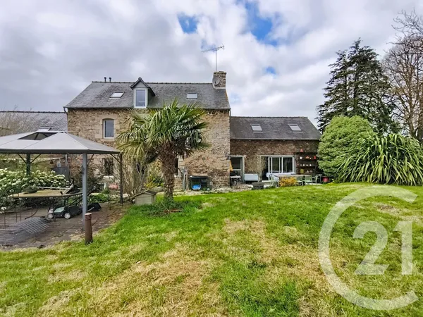 Maison 7 pièces 151 m²