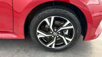 Toyota Yaris 116h Design 5p MY22 — photo 20