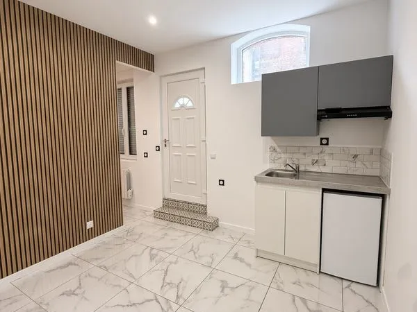 Disponible immédiatement - À louer - Appartement T1 - Abbeville
