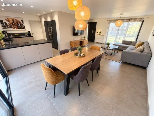 Maison neuve 2024 - 140 m² - Piscine - 4 chambres - Bonville
