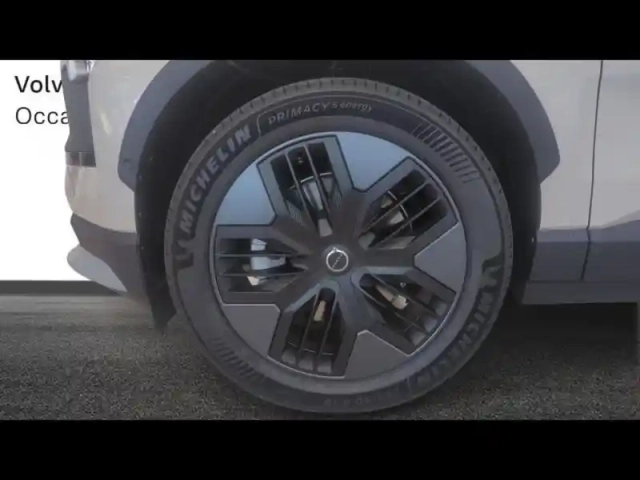 Volvo Ex30 cross country p5 long range 272ch 69kwh ultra — photo 14