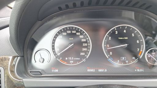 BMW Serie 6 Gran Coupe 650i V8 450 BVA8 - M Sport – 2014 – 89962 km – Essence – Boîte Automatique — photo 16