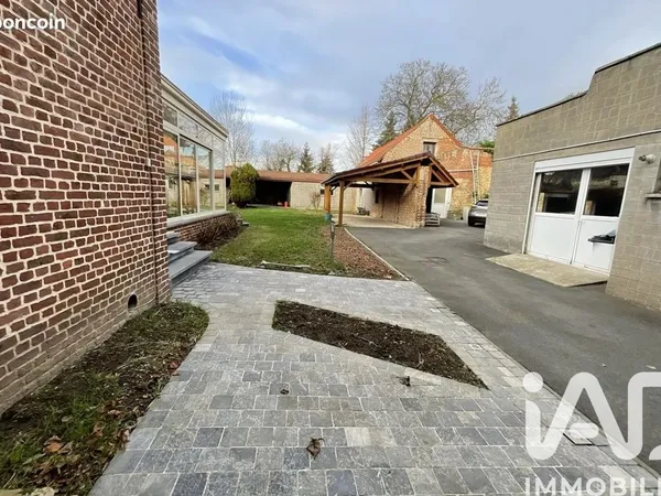 Maison 6 pièces 197 m²