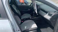 Renault Clio 1.6 E-Tech 145ch full hybrid Evolution - 24 — photo 15