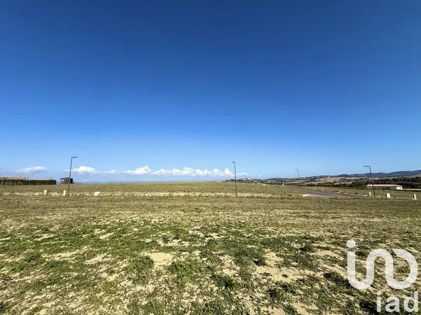 Terrain 1453 m²