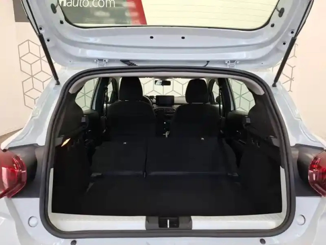 Dacia Sandero tce 90 - 22 — photo 17