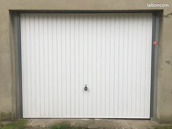 Garage à louer