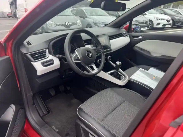 Renault Clio tce 90 — photo 37
