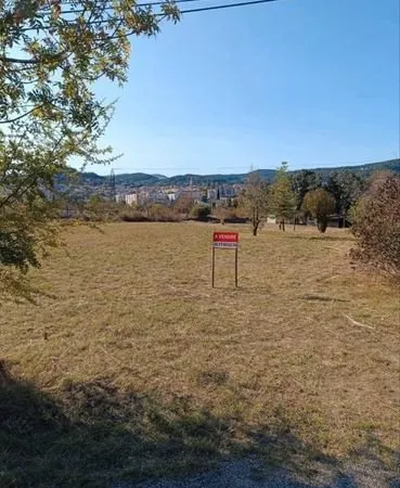 Terrain a vendre sur Privas