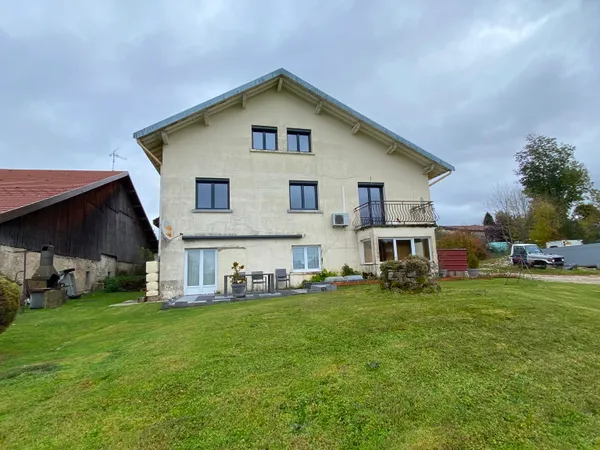 Appartement 8 pièces 133 m²
