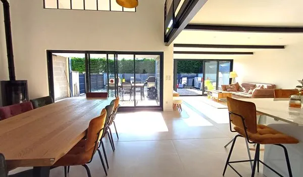 Loft 5 pièces 160 m²