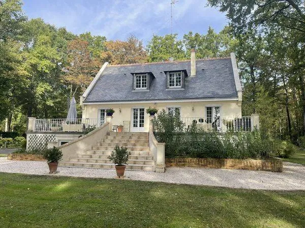 Maison 6 pièces 180 m²
