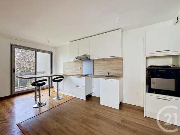 Appartement 3 pièces 84 m²