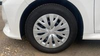 Toyota Yaris 70 VVT-i Dynamic 5p MY22 — photo 20