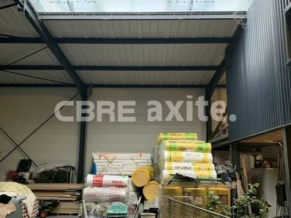 LOCAL D'ACTIVITE 455 m² CESSIEU