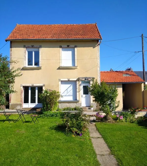 Photo 1