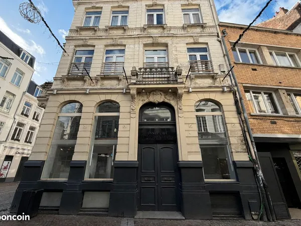 Local 200 m² LILLE