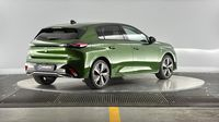 Peugeot 308 1.2 PureTech 130ch S&S GT EAT8 — photo 5