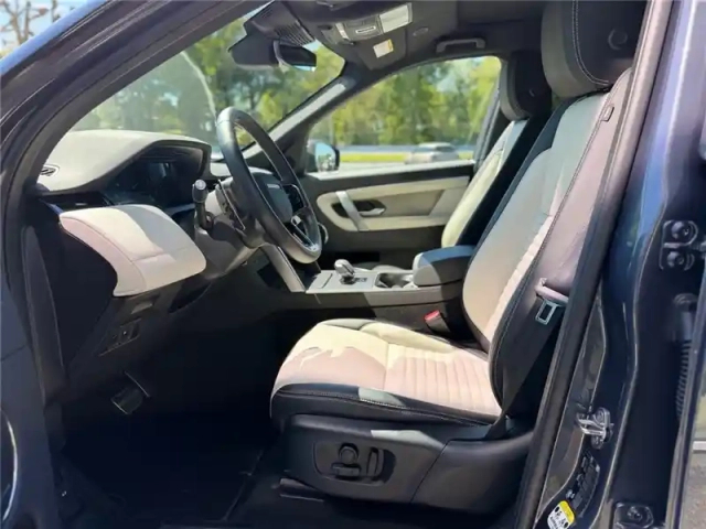 Land Rover Discovery Sport p270e phev awd bva — photo 7