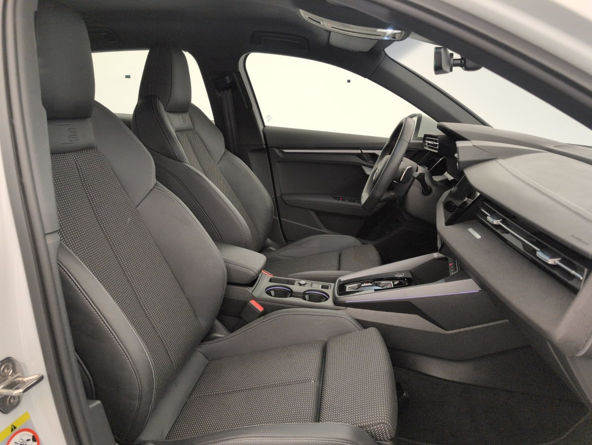 Audi A3 Sportback — photo 9