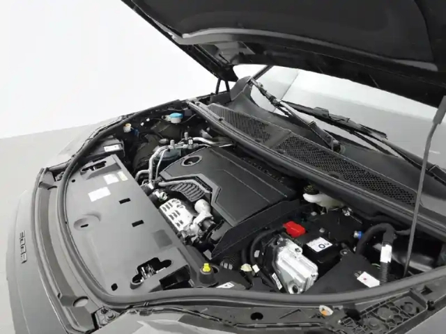 Peugeot 5008 hybrid 145 e-dcs6 — photo 50