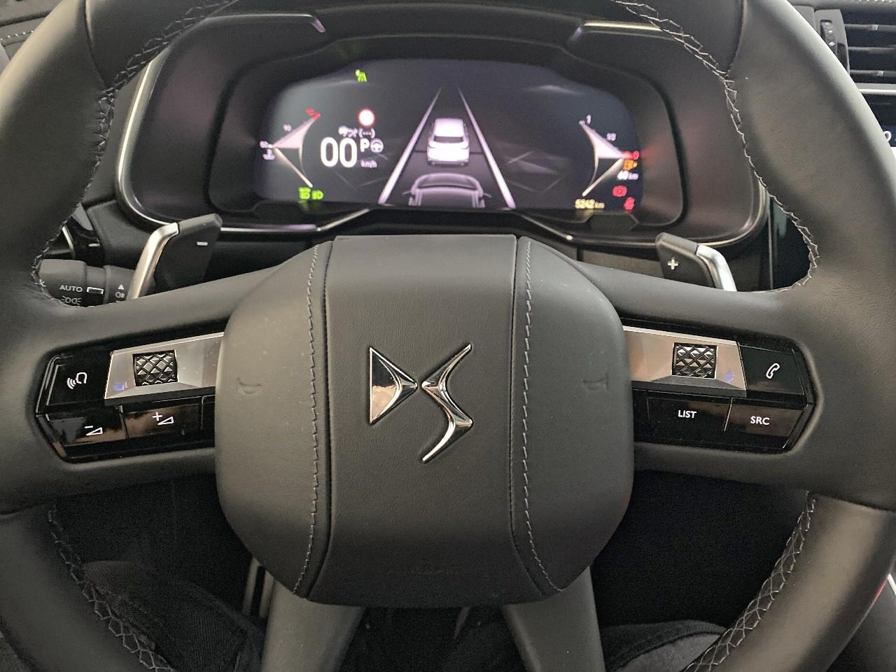 Ds Ds 7 crossback bluehdi 130 eat8 etoile — photo 20