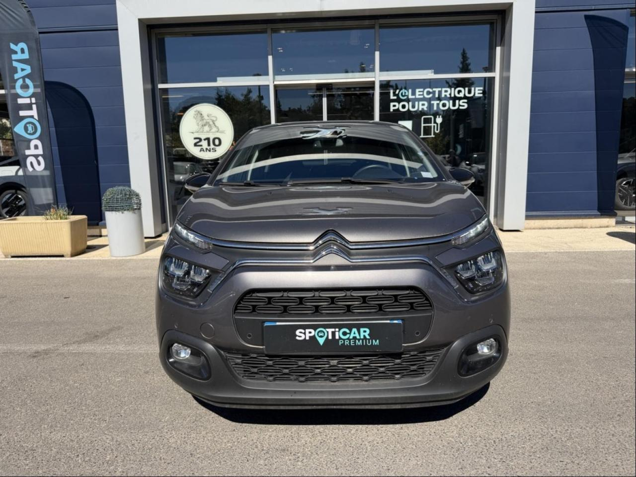 Citroën C3 1.2 puretech 110ch s&s shine 120-123g — photo 2