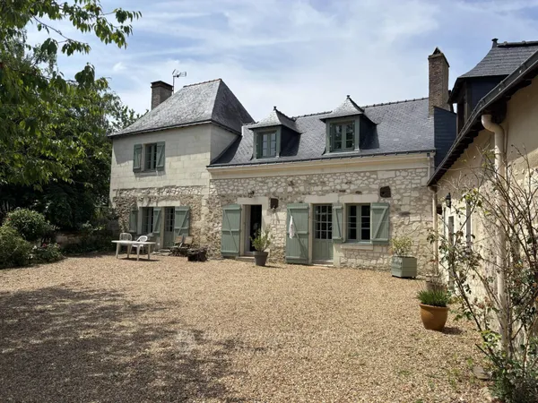 Anjou - Charmante propriété avec sa maison d'amis sur 5 hectares