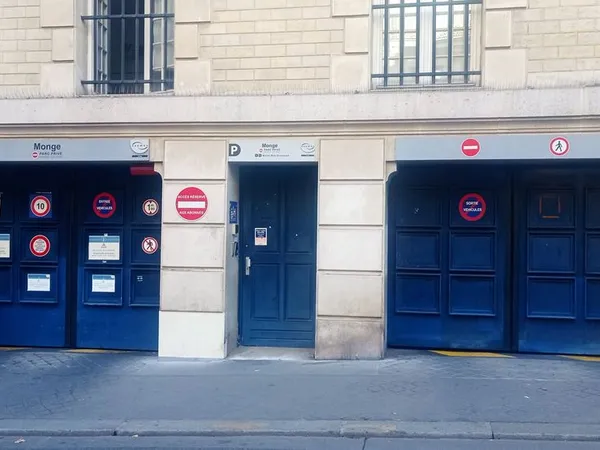 Emplacement de Parking