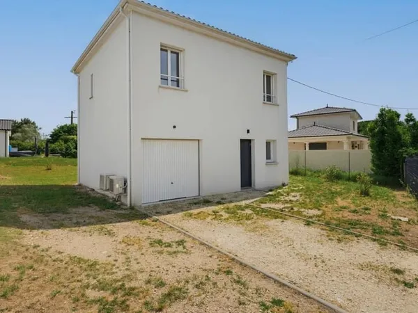 Maison de 4 pièces de 100 m² à Ambarès-et-Lagrave