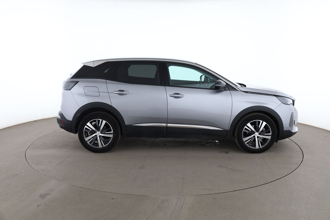 Peugeot 3008 1.2 PureTech Allure Pack EAT8 — photo 6