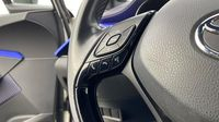 Toyota C-Hr hybride 122h Dynamic — photo 16