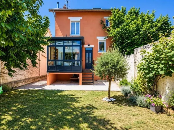 Maison 5 pièces 100 m²