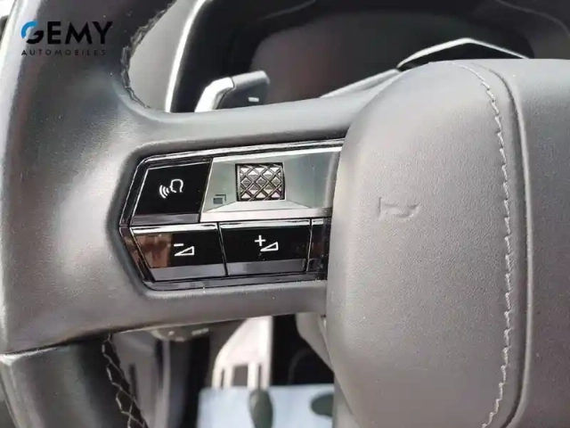 Ds Ds 7 ds7 crossback hybride e-tense 300 eat8 4x4 — photo 18