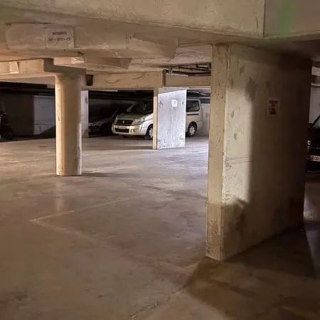 Parking a loyer